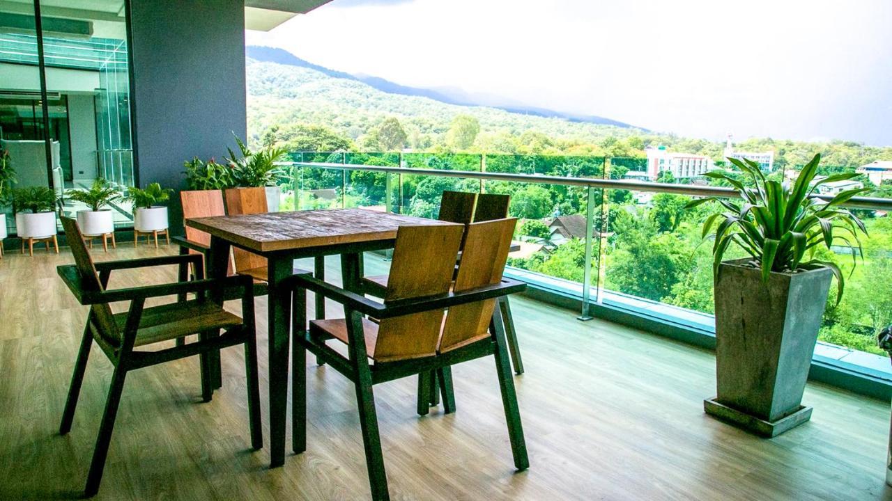 The Star Hill Condo Luxury Suites Chiang Mai Esterno foto
